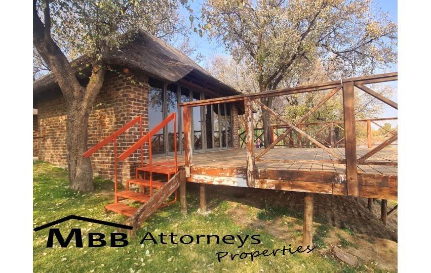 7 Bedroom Property for Sale in Viljoenskroon Free State